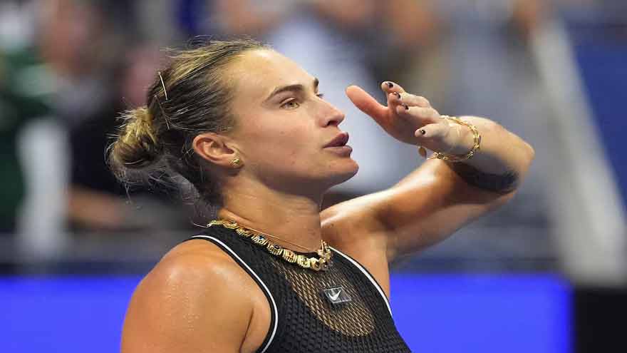 Dominant Sabalenka sweeps past Iatcenko to reach US Open third round