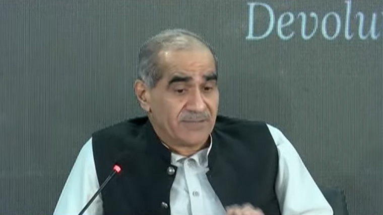 آئین پامال کر کے جتنے مرضی چھوٹے صوبے بنالیں کوئی فائدہ نہیں: خواجہ سعد رفیق