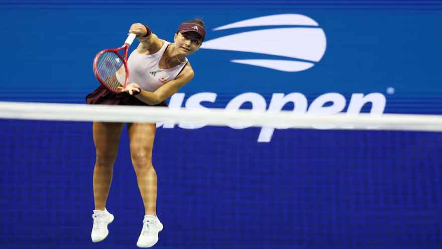 Gauff faces Jovic in all-American clash as Swiatek, Zverev battle familiar foes
