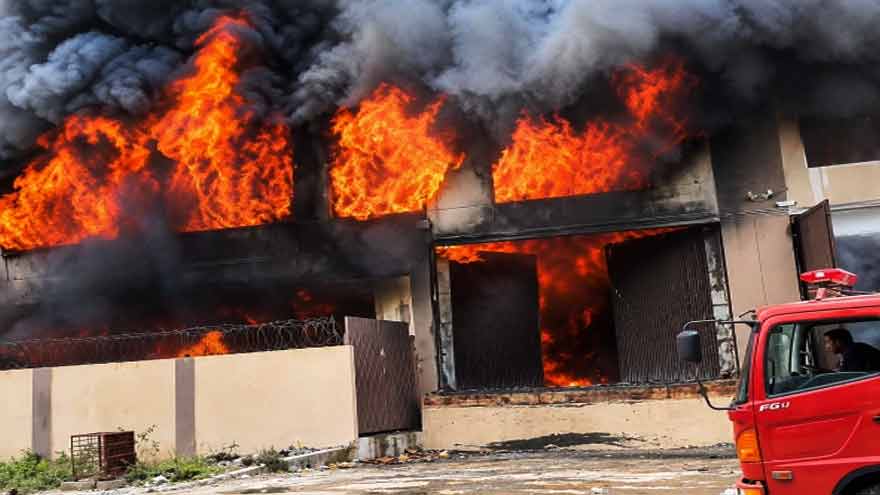 Fire breaks out at old clothes factory in Karachi's Landhi Export Processing Zone