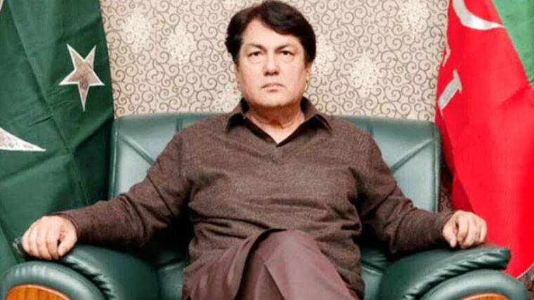 بیرسٹر ڈاکٹر سیف کا نئے صوبوں کے قیام کے معاملے پر عوامی ریفرنڈم کا مطالبہ