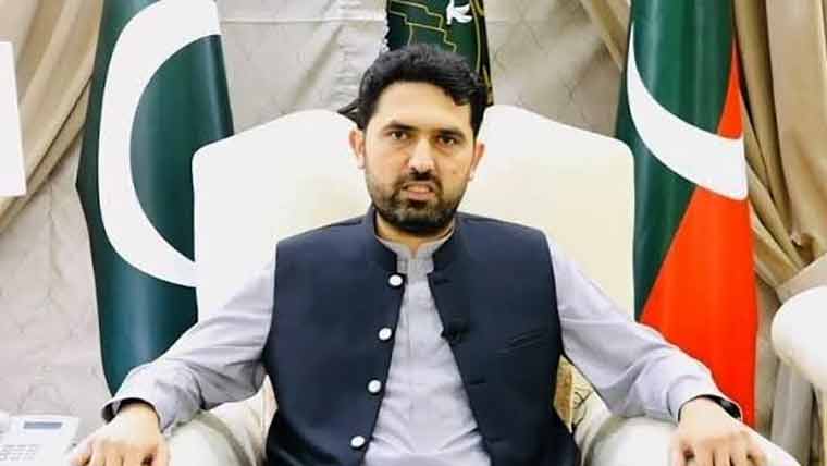 ایک طرف پٹرول مہنگا، دوسری طرف قرضے لے کر ملک چلایا جا رہا: سہیل آفریدی