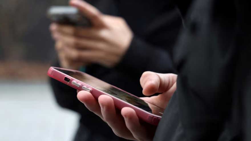 EU is set to propose ban on social media and AI chatbots for under-15s