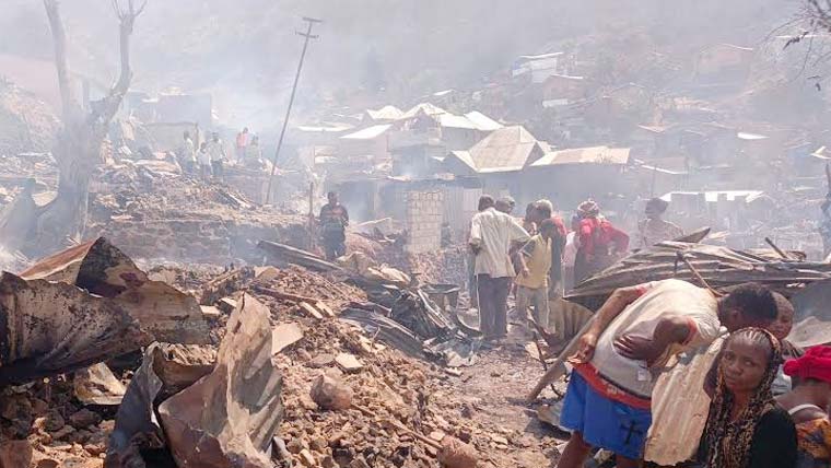 کانگو کے دو سکولوں میں آتشزدگی سے 29 طلبا جاں بحق، 300 گھر خاکستر