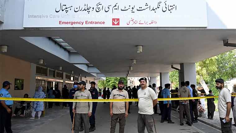 سانحہ پمزمیں زندہ بچنے والی بچی چل بسی، جاں بحق بچوں کی تعداد 15 ہوگئی