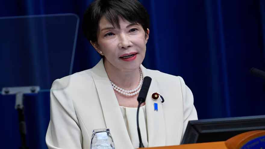 Japan PM retains economy minister in cabinet reshuffle, signals no change in spending plans