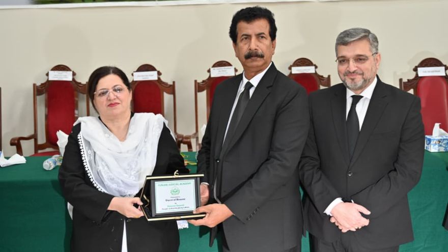Judges must uphold honesty and justice, says LHC Chief Justice Aliya Neelum