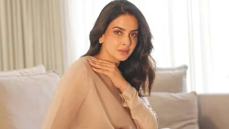 Saba Qamar reveals she once fell in love with fellow actor