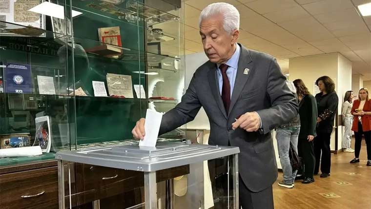 روس میں پارلیمانی انتخابات آخری مرحلے میں داخل، ٹرن آؤٹ 50 فیصد سے تجاوز