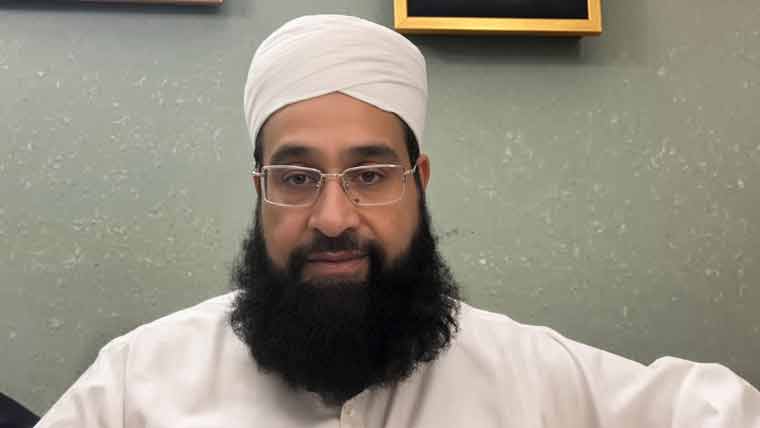 افغانستان میں موجود دہشتگرد  بے گناہ پاکستانیوں کا خون بہا  رہے ہیں: طاہر اشرفی