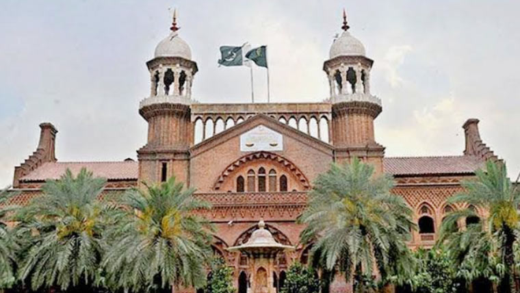 کمرہ عدالت سے باہر جانے پر وفاقی سیکرٹری اسٹیبلشمنٹ سے وضاحت طلب
