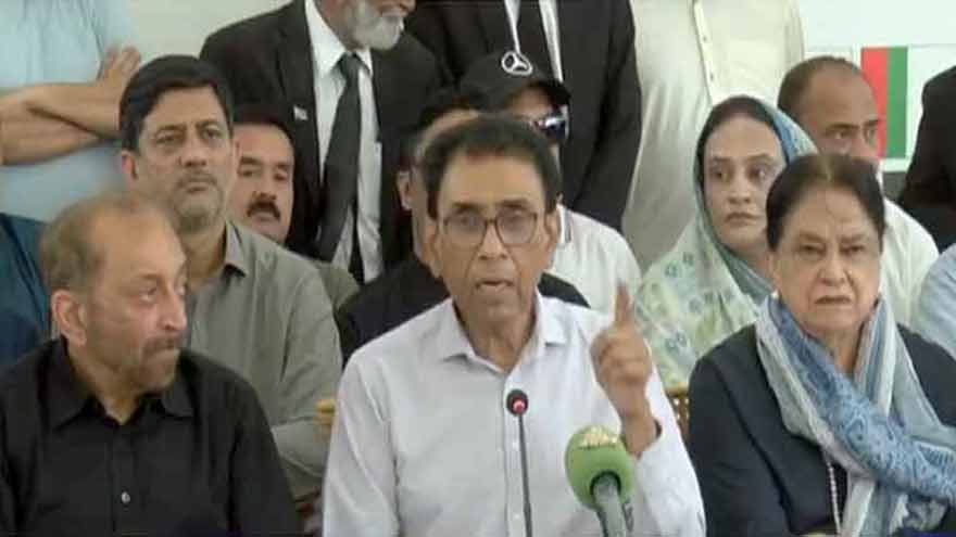 Khalid Maqbool Siddiqui hails MQM's Karachi rally, renews call for administrative reforms