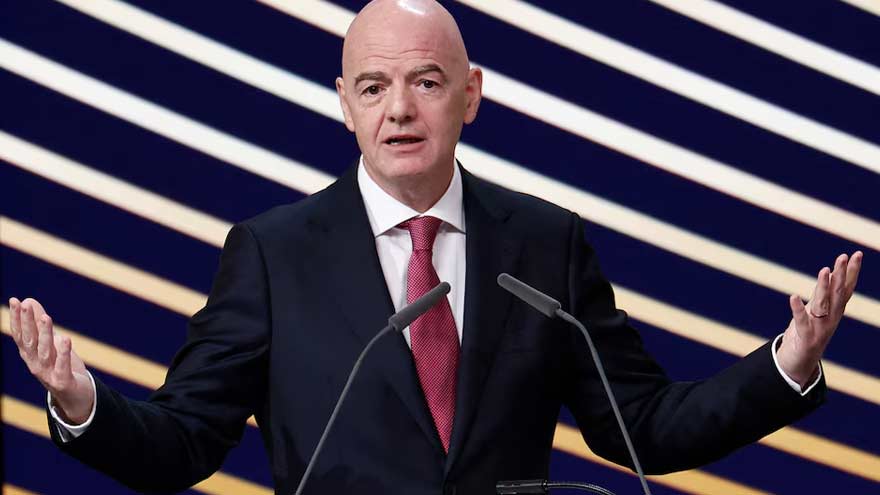 Infantino says he is open to talks over FIFA reform