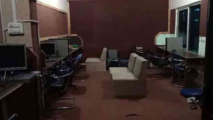Foreign nationals among 100 arrested as NCCIA raids illegal call centre in Islamabad