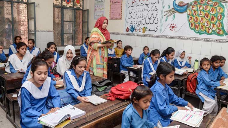 پنجاب کے سرکاری سکولوں کیلئے نئے نصاب کی باضابطہ منظوری