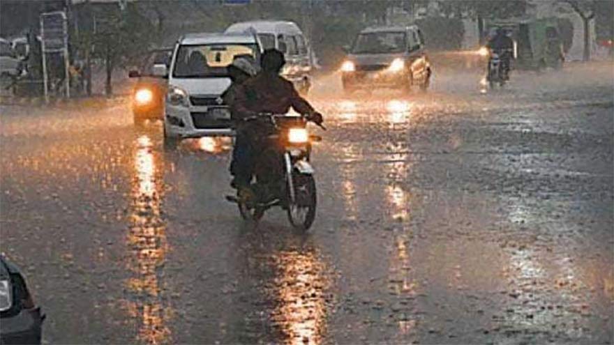 Heavy rain hits Islamabad, parts of KP and Punjab