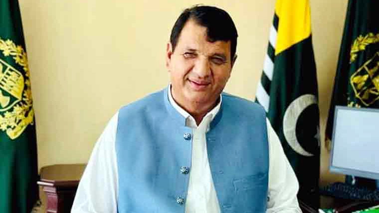 خیبرپختونخوا کے عوام صوبائی حکومت سے وسائل کے استعمال کا حساب مانگیں: امیر مقام