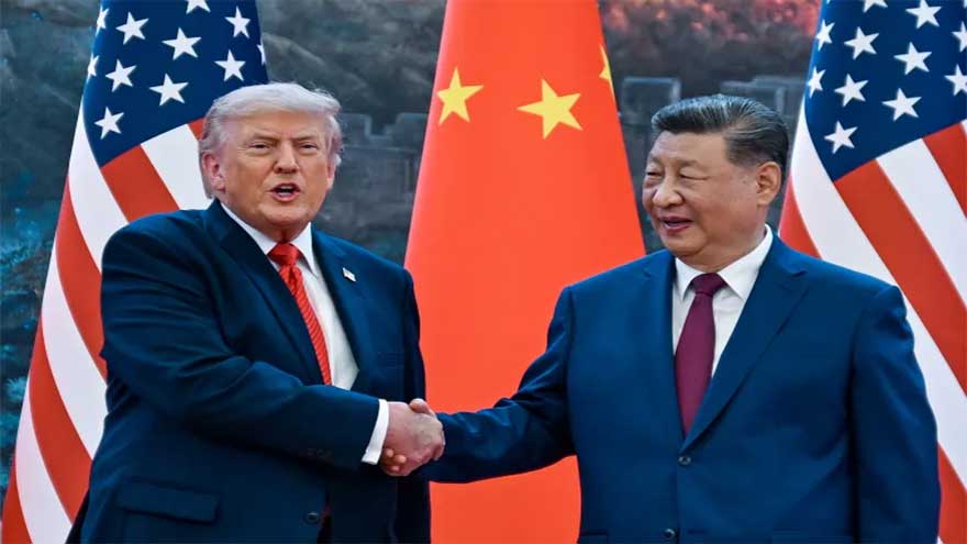 Xi is wrapping his visit to Washington with a peek at the Constitution and the Bill of Rights