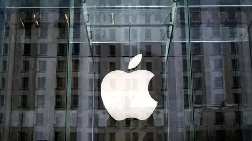 US jury says Apple owes record $5.7bn in patent case