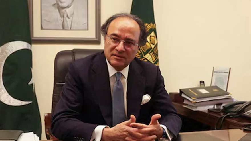 FinMin Aurangzeb begins IMF talks on EFF, RSF reviews