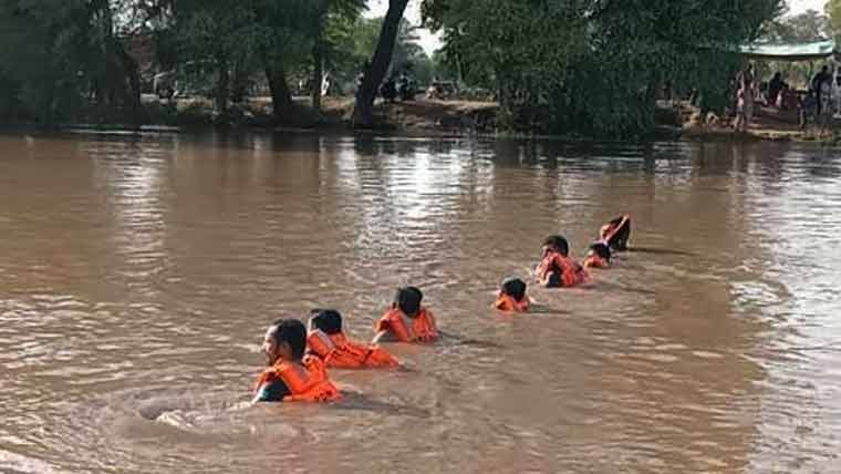 غربت یا اولاد سے تنگ عمر رسیدہ جوڑے نے نہر میں چھلانگ لگا دی، شوہر جاں بحق