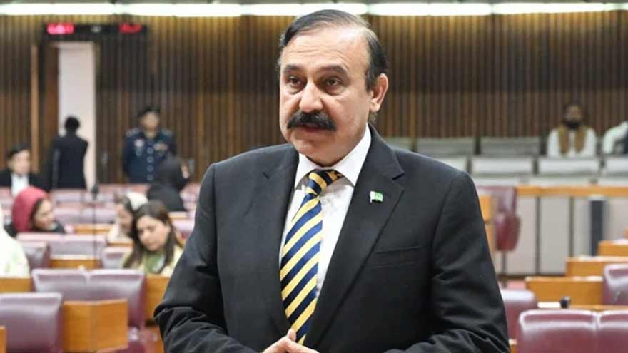 Center 'seriously' considering imposing emergency in KP: PML-N minister